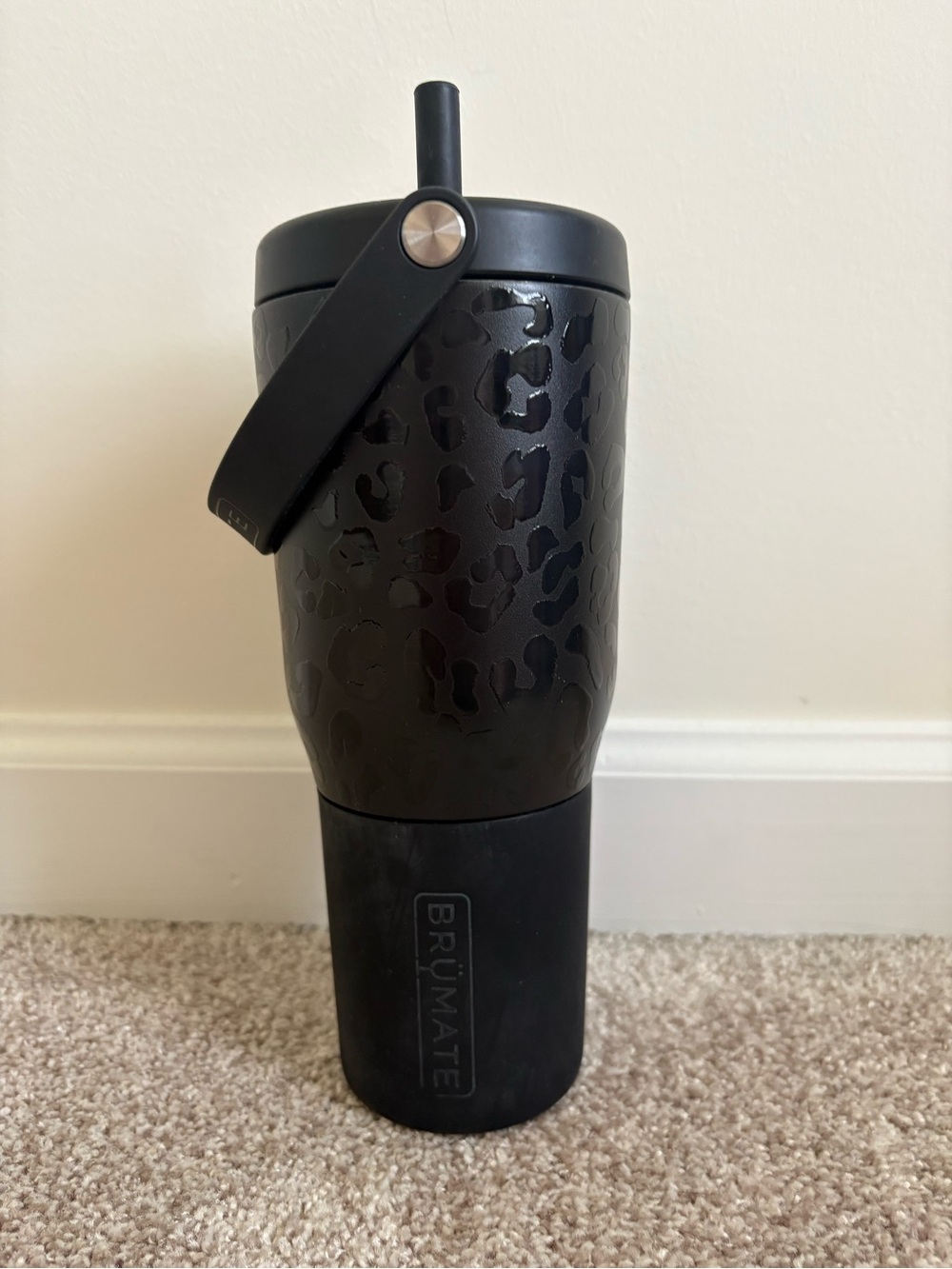 BrüMate Black Leopard 35oz Resa